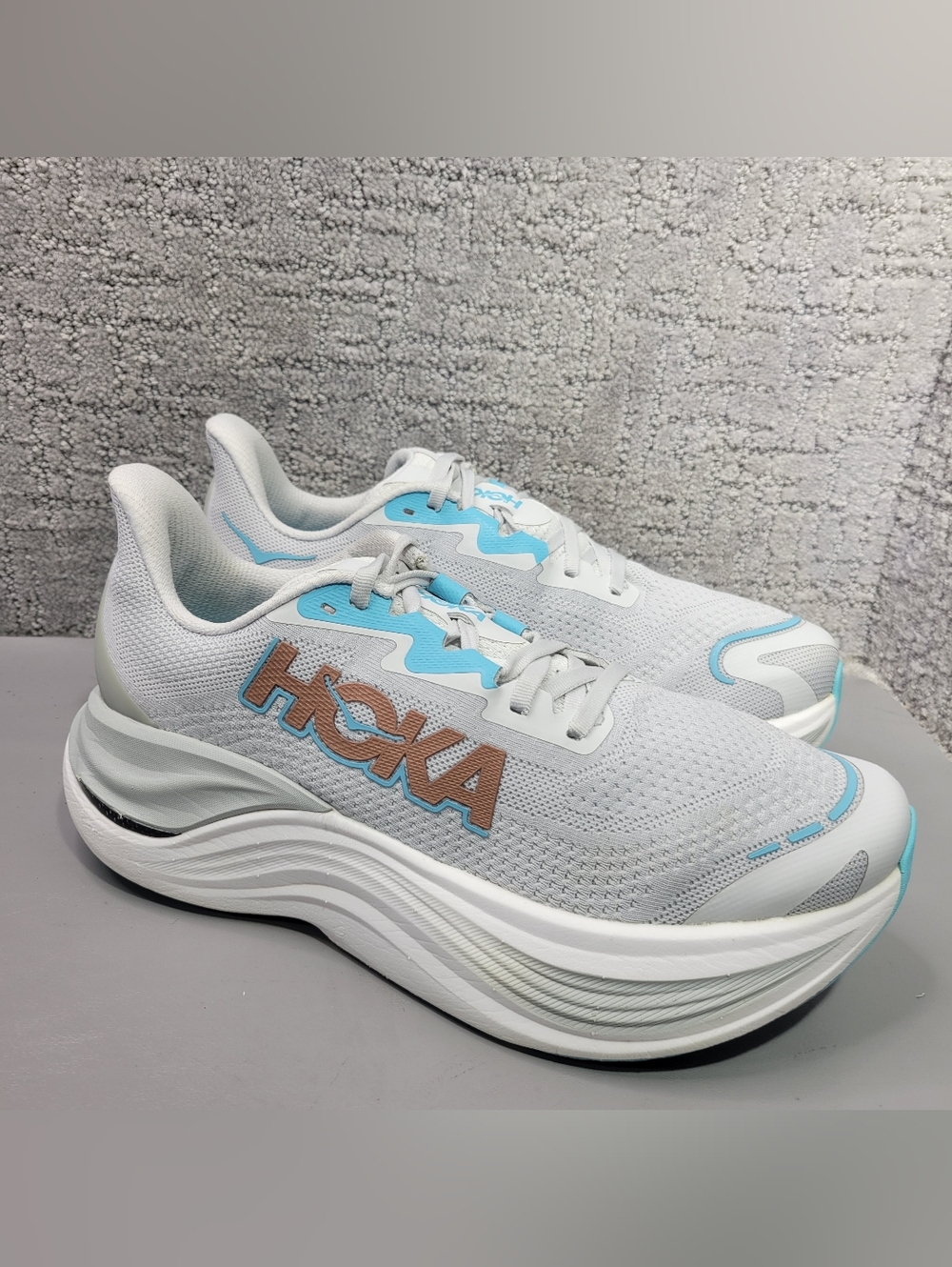 Hoka One Skyward X Women's Size US 9B Cosmic Grey/Rose Gold Athletic Sneakers. - Picture 6 of 12